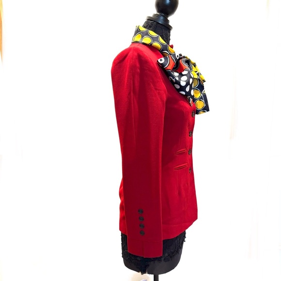 Classic vintage dressage style figure flattery Cranberry red jacket - Picture 2 of 12